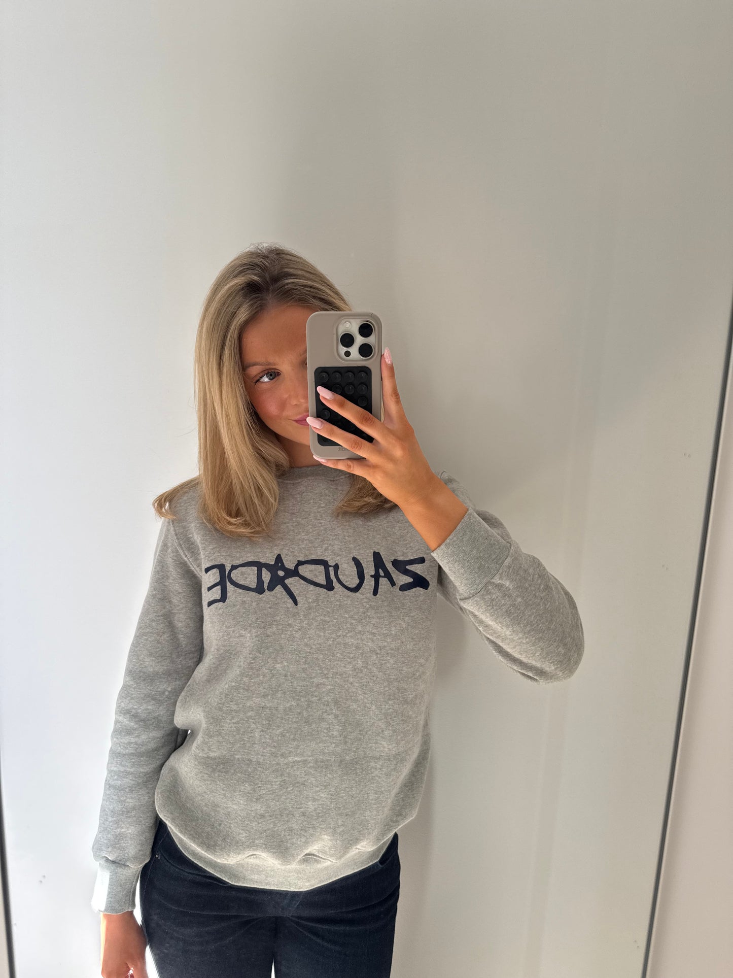 Sweater - Grå